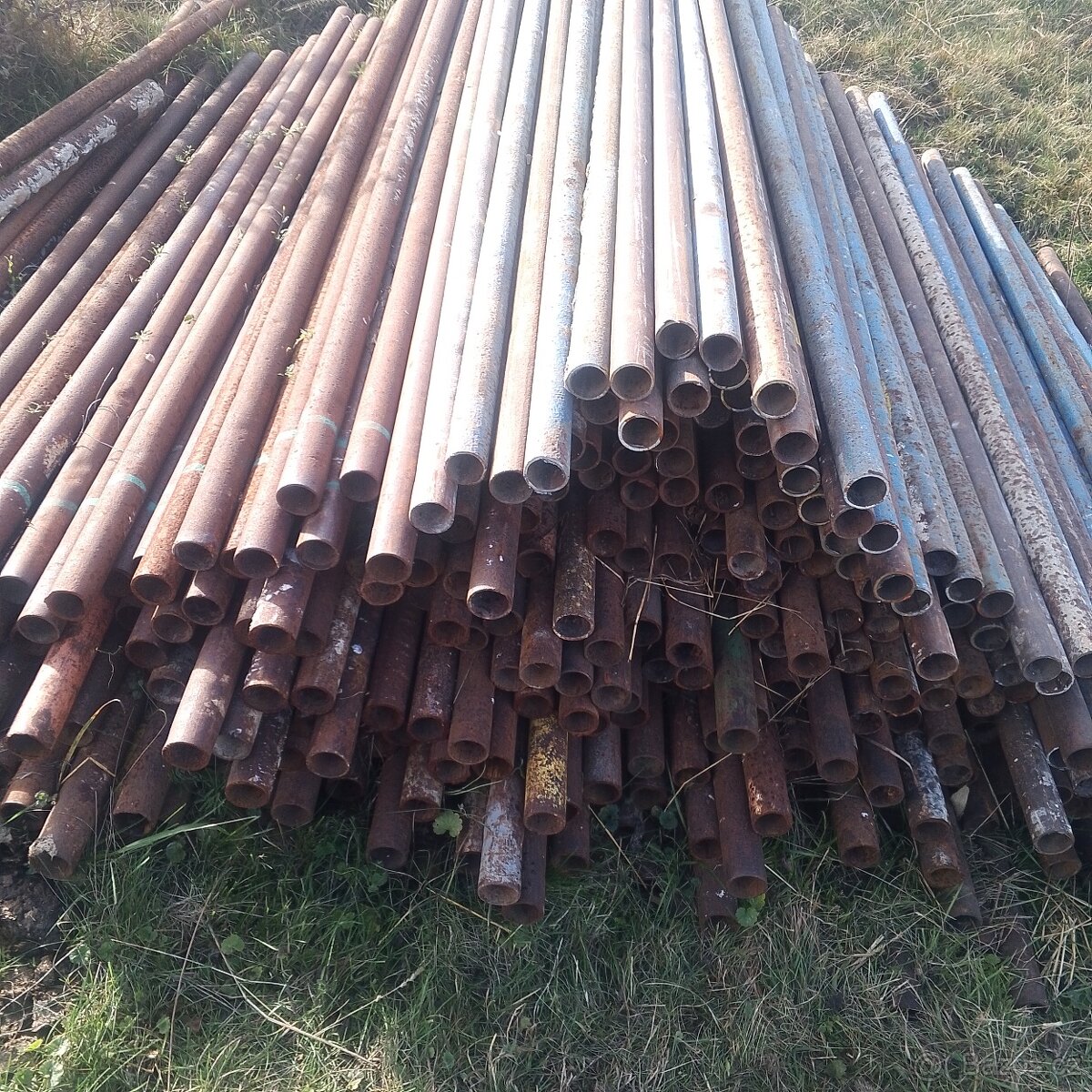 Ocelové lešenarske trubky