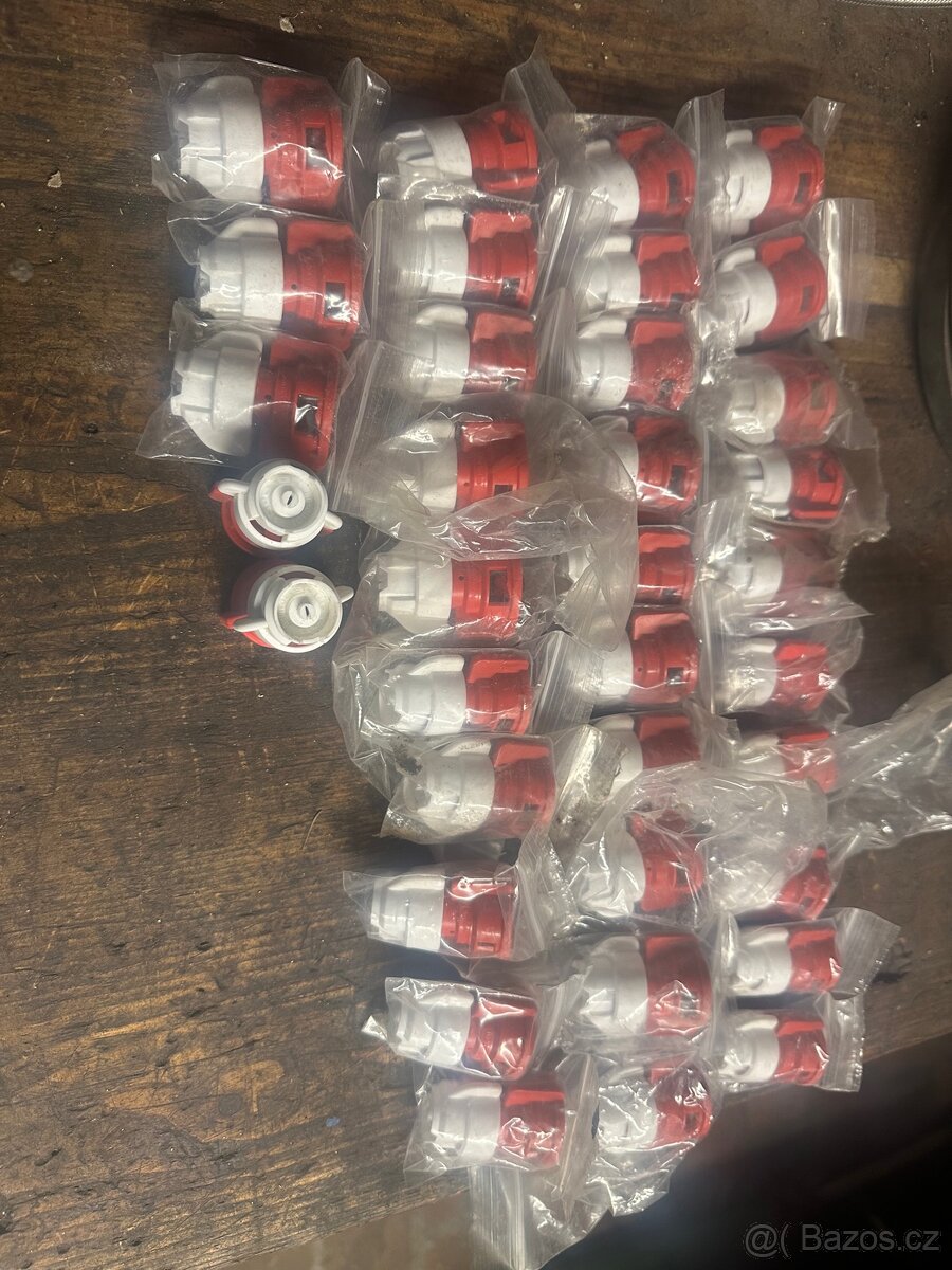 Trysky pro polní postřikovač TDXL 11004HK