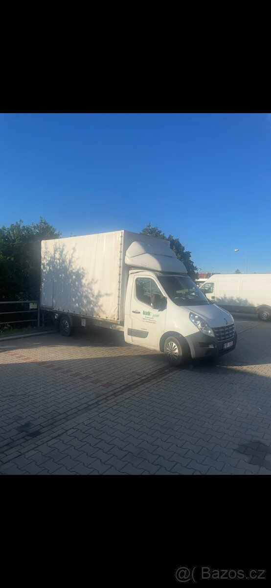 Renault master s hydraulickým čelem