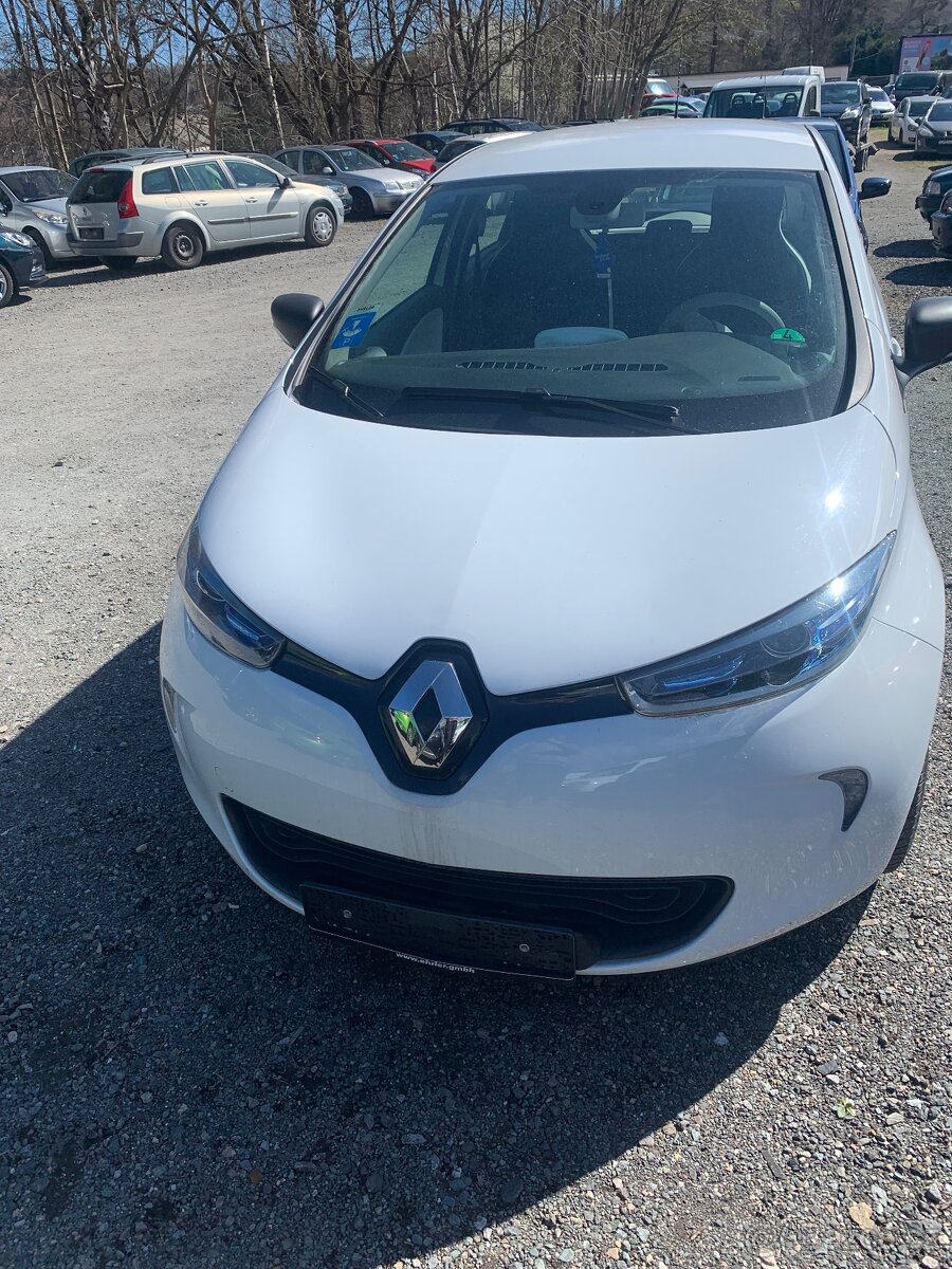 Renault Zoe ZE40 rok 2018, 50.Tkm najeto