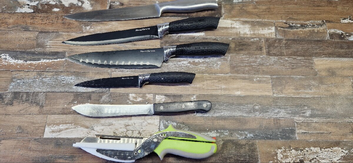 Kuchyňské nože a nůžky