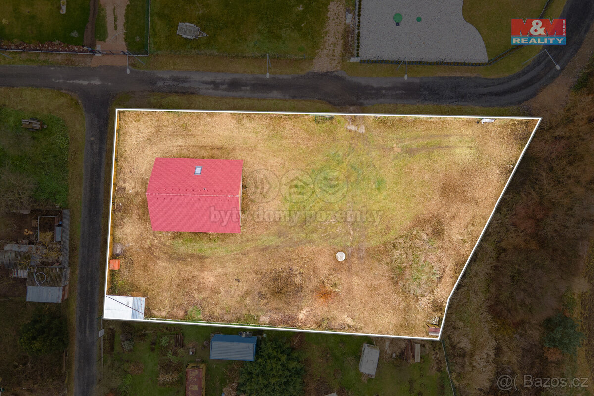 Prodej pozemku k bydlení, 1602 m², Lochousice