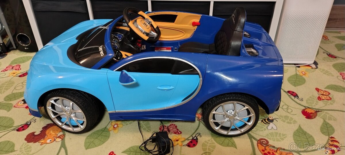 Dětské elektrické auto