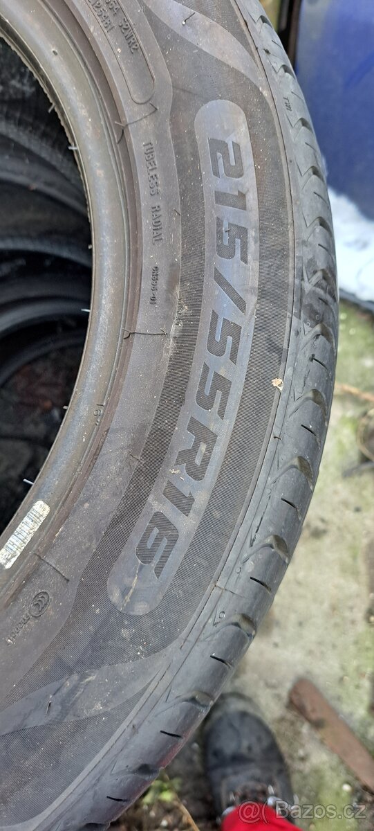 Letni pneu 215 55 16