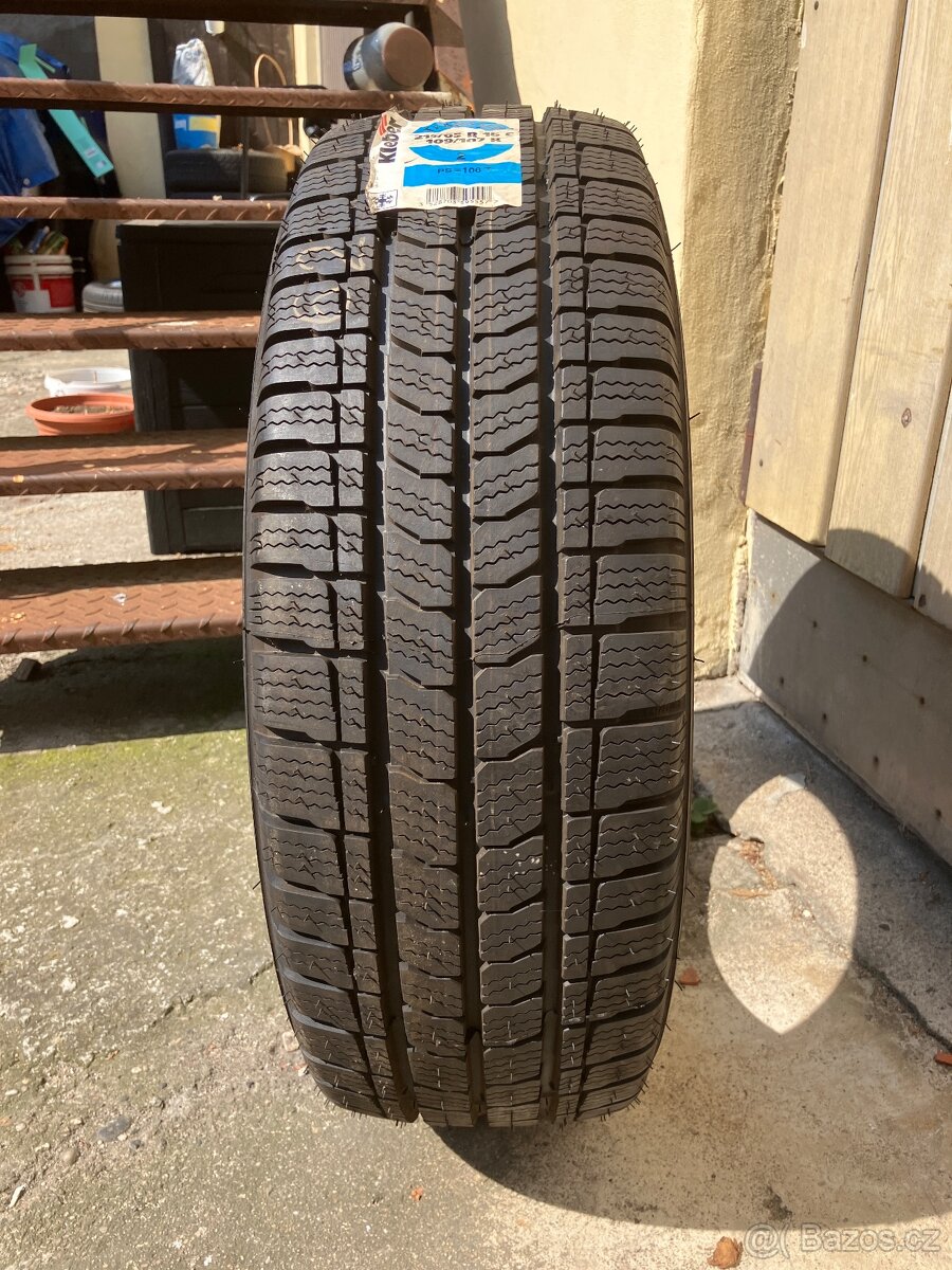 Kleber Transalp 2 215/65 R16 109R