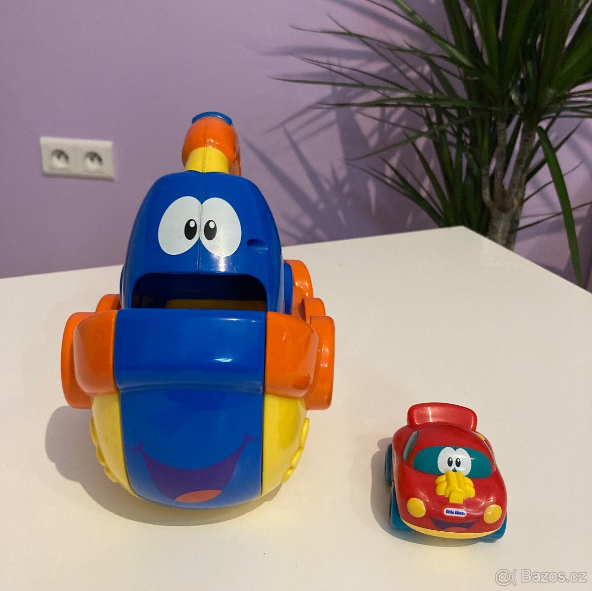 Loď s autíčkem 2v1 Little Tikes