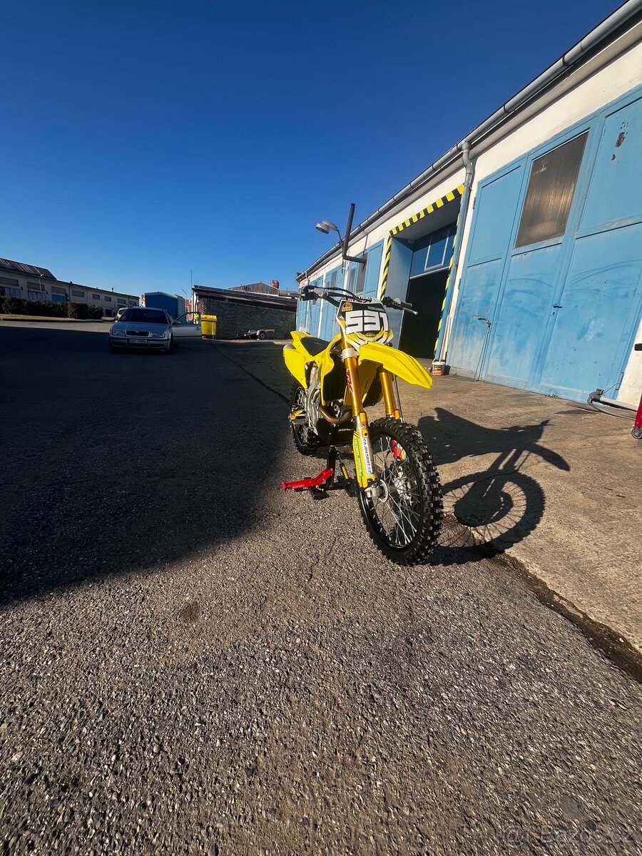 Suzuki RMZ-250