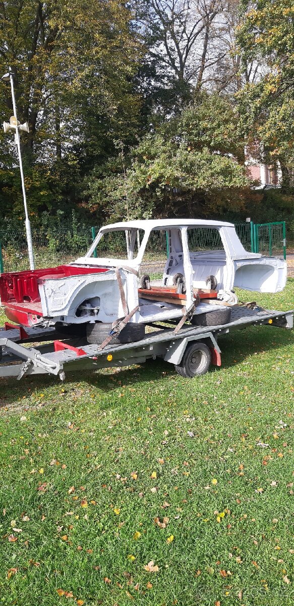 Renault 8