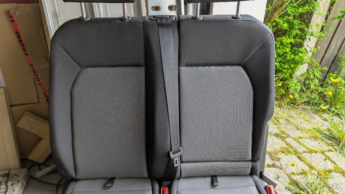 Prodám novou dvojsedačku pro VW Crafter (r.v. 2024)