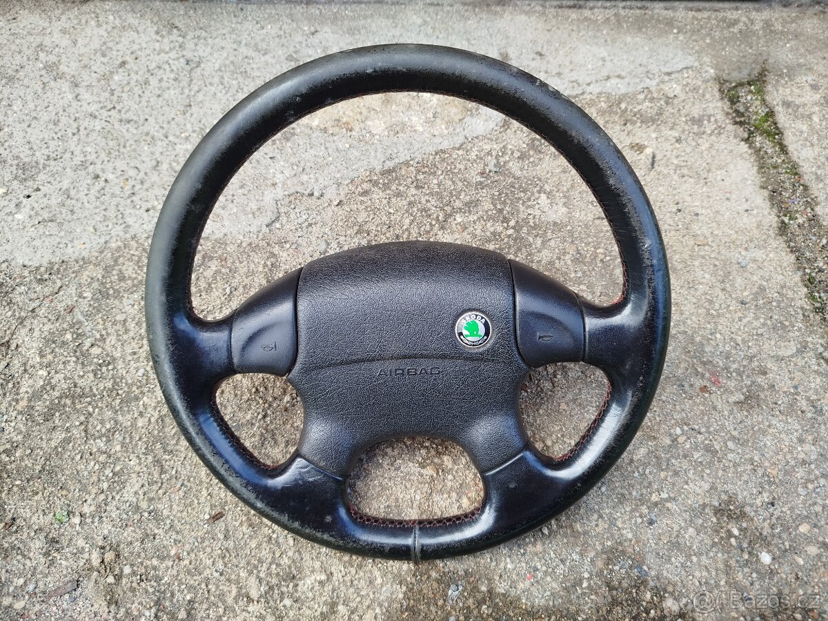 Volant Felicia sportline