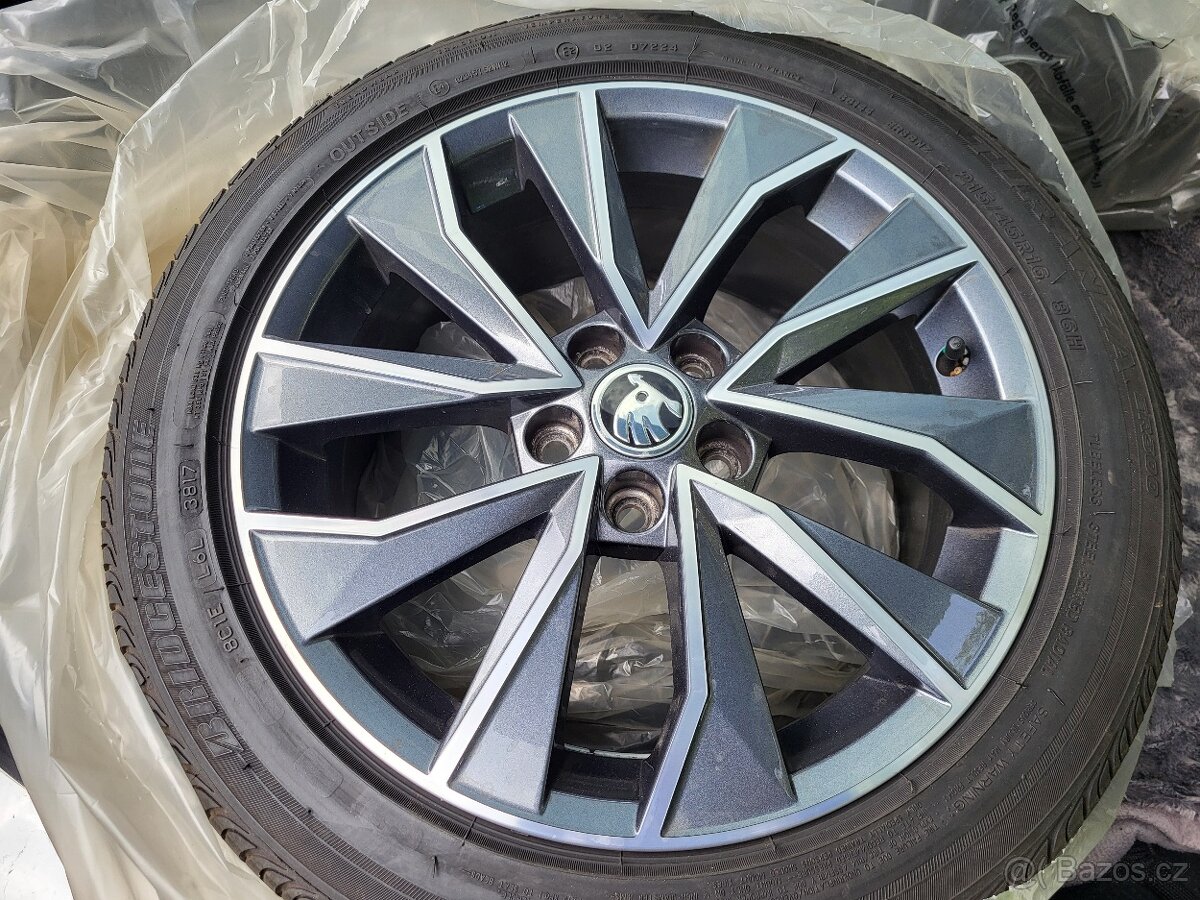 16" Letní Škoda Italia Fabia 3 III 6V 5x100 7J ET46 TopStav