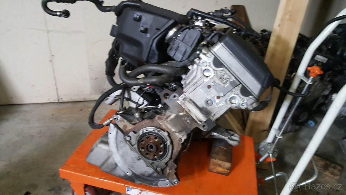 01-06 BMW E46 M3 S54 motor dlouhý blok 76K