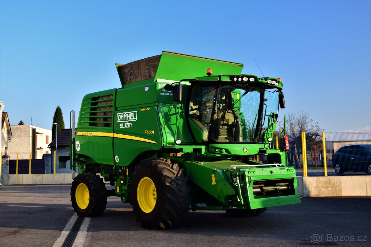 Sklízecí mlátička John Deere T660 č.34