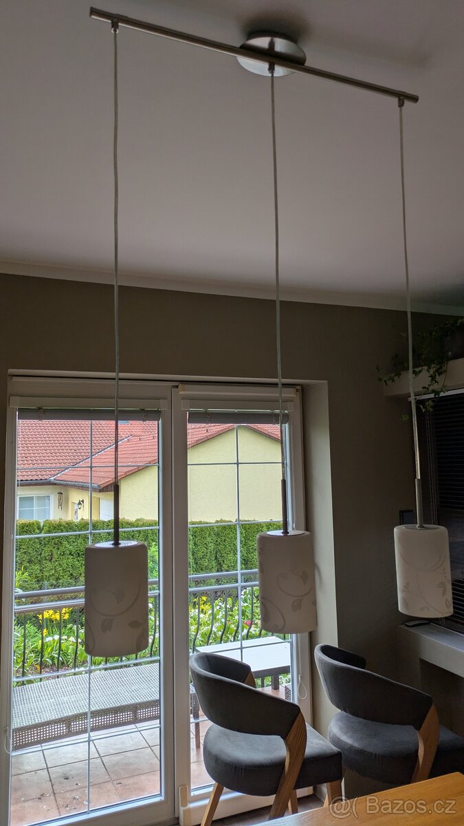 Světlo nad jídelní stůl