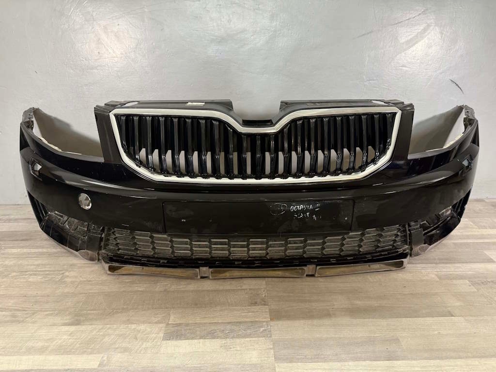 ŠKODA OCTAVIA SCOUT 3 13-17 nárazník OST maska KO 5E080722