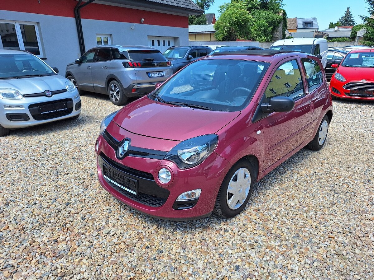 Renault Twingo 1.2i 16V 55KW Polokabriolet, S.kniha