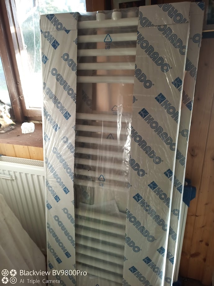 Topný žebřík 1220x450