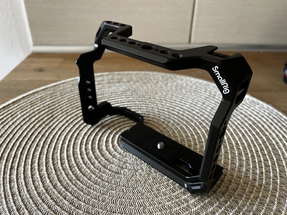 Smallrig klec Canon R6/R6II