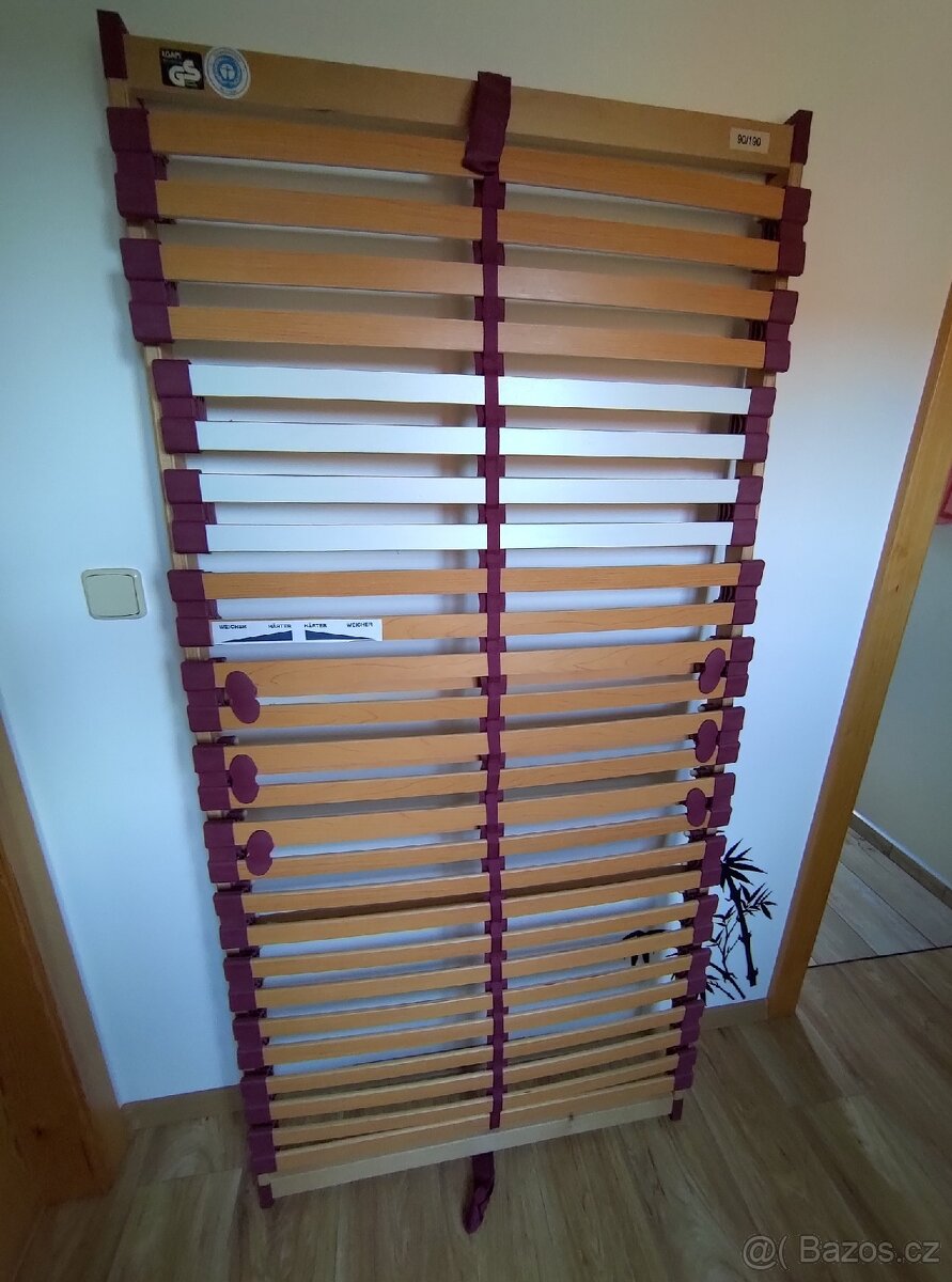 Postelový rošt