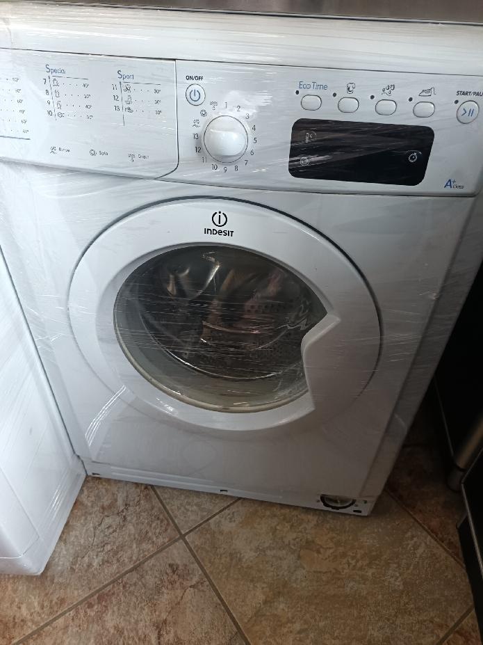 pračka Indesit