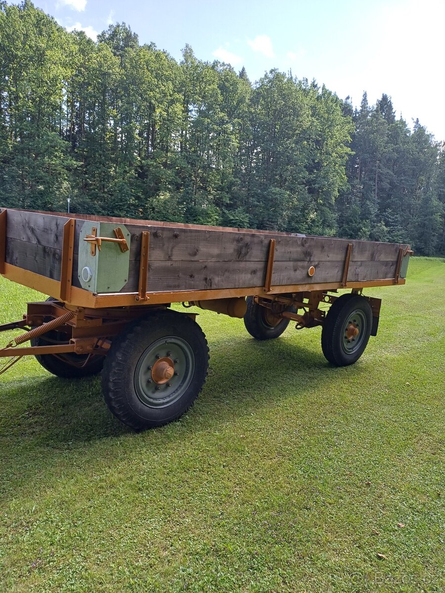 Vlek za traktor 5t