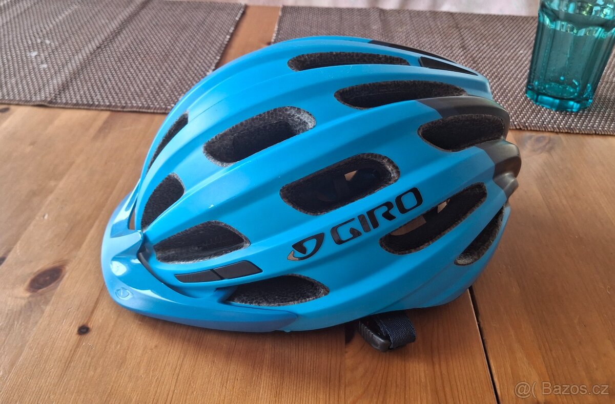 Přilba Giro Hale