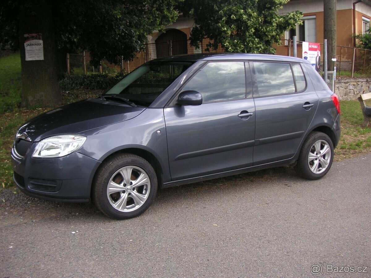 Škoda Fabia II 1.4i 16V 63kw - Serviska