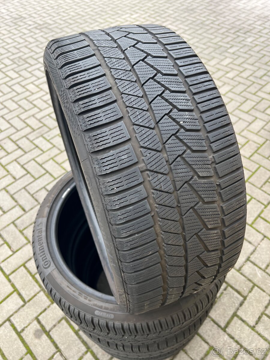 Zimní pneu Continental 245/35 R19