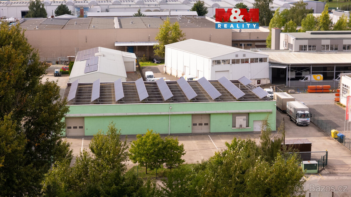 Pronájem skladu, 1072 m², Hradec Králové, ul. Stavební