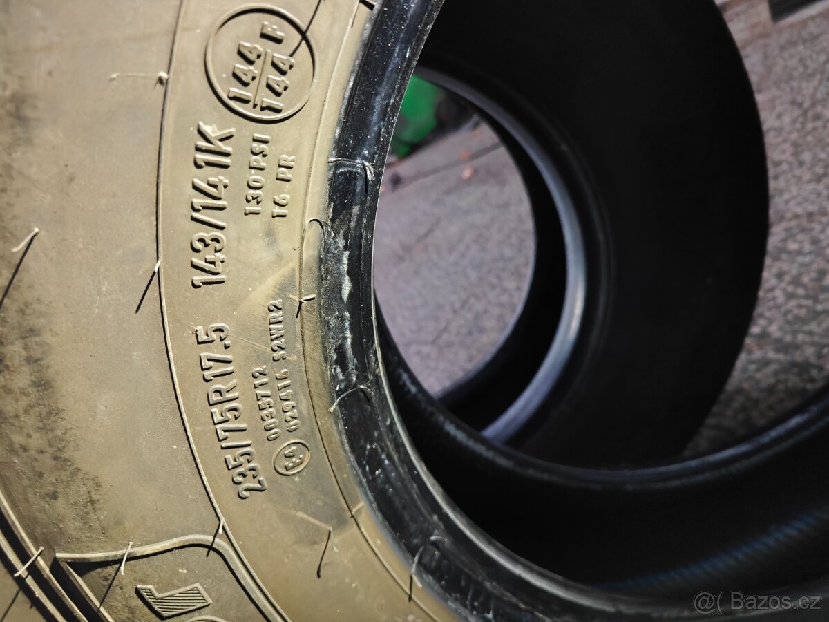 pneu použité 235/75 R17,5 143/141K
