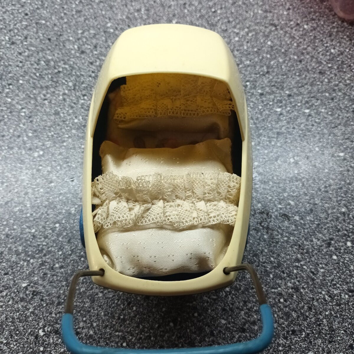 Prodám retro kočárek