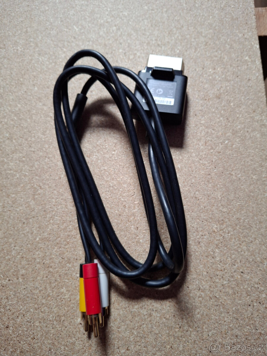 AV kabel k Xbox 360 - originální