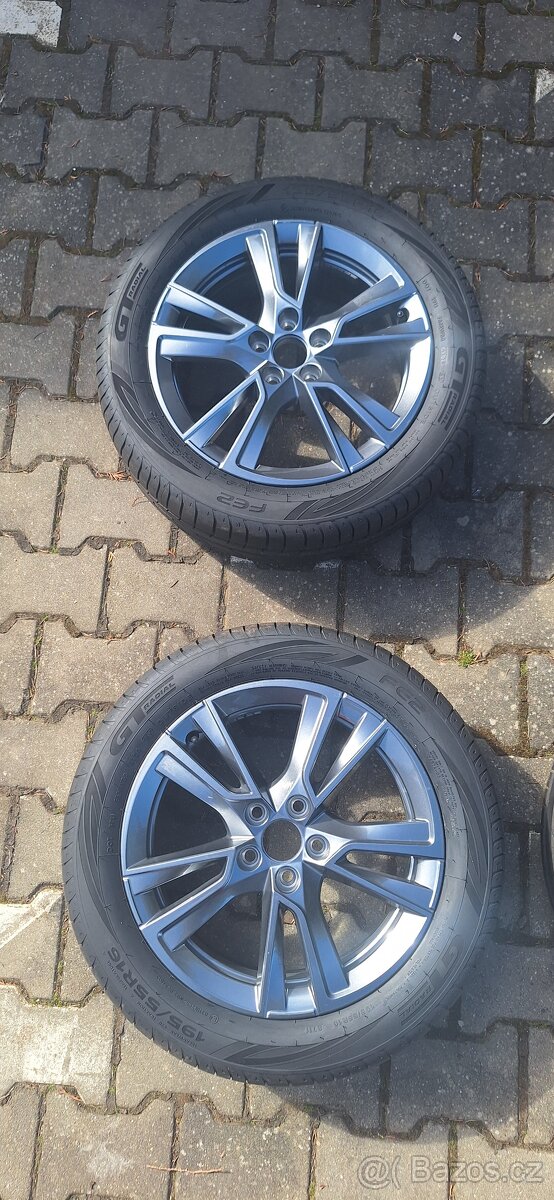 Alu kola Proxima R16