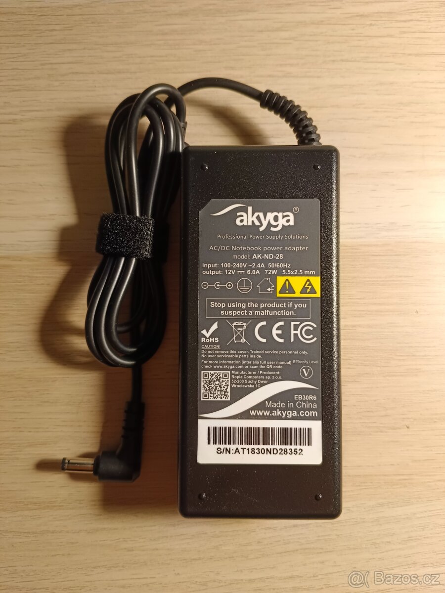 Adaptér pro notebook