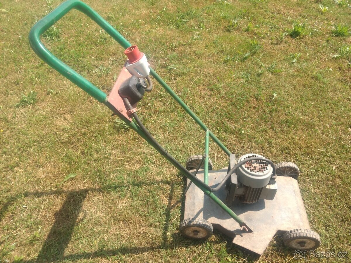 DOMÁCÍ SEKAČKA - MOTOR 1,1kW 380/220V