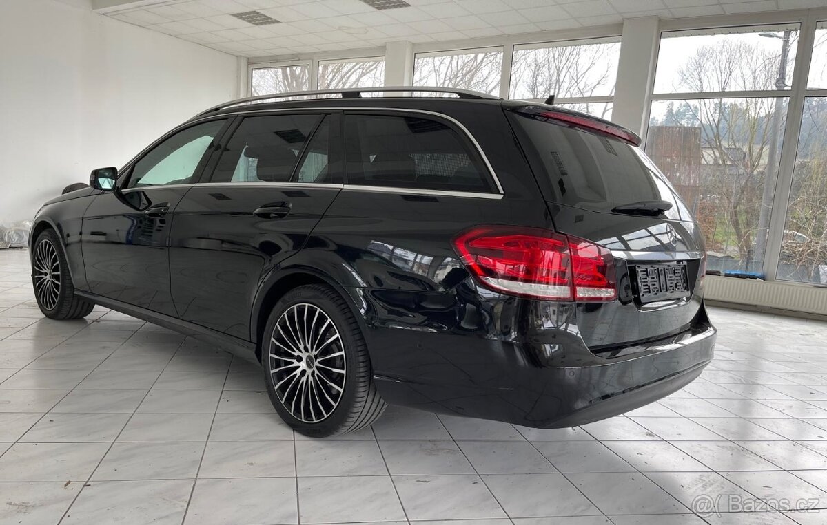 Mercedes-Benz E200CDi >> PLNÝ AUTORIZOVANÝ SERVIS