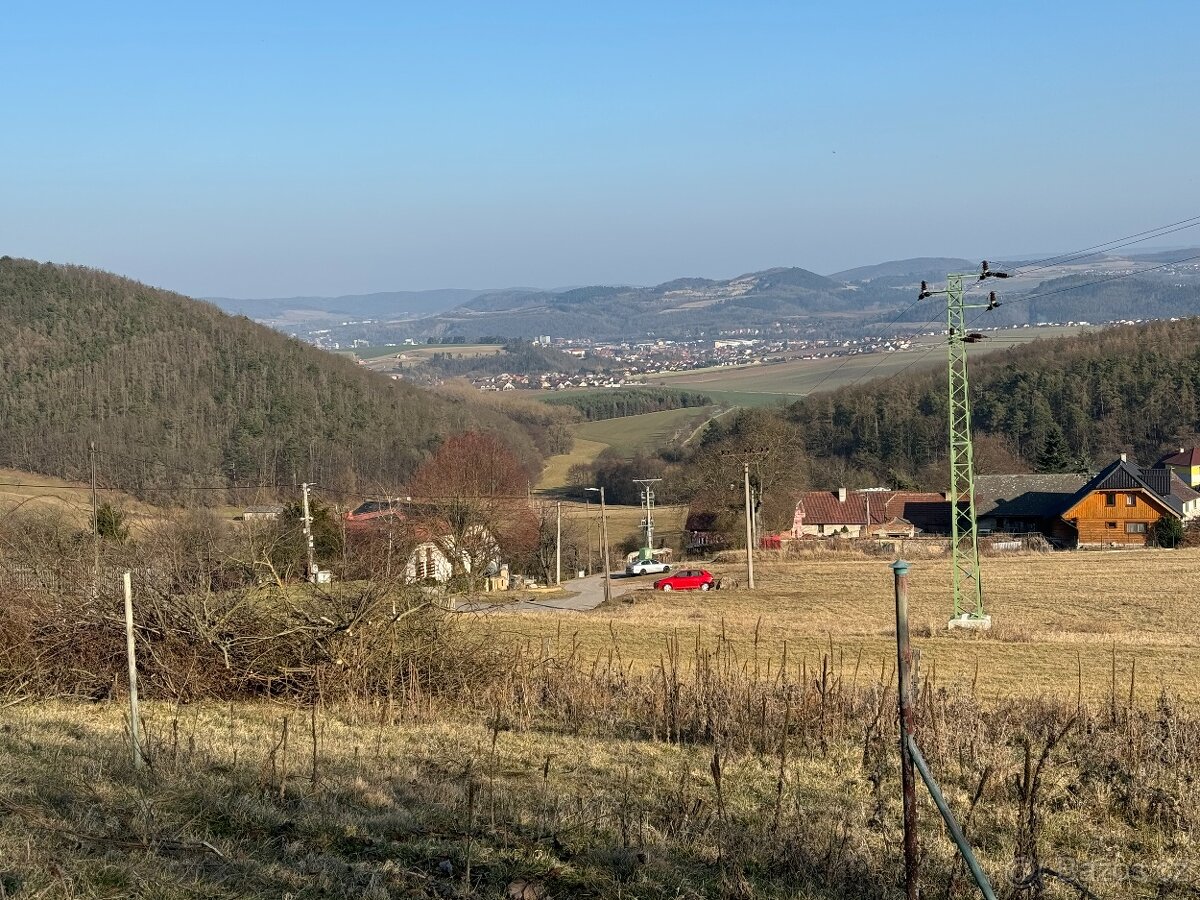 Pronájem pozemku Svatá u Berouna