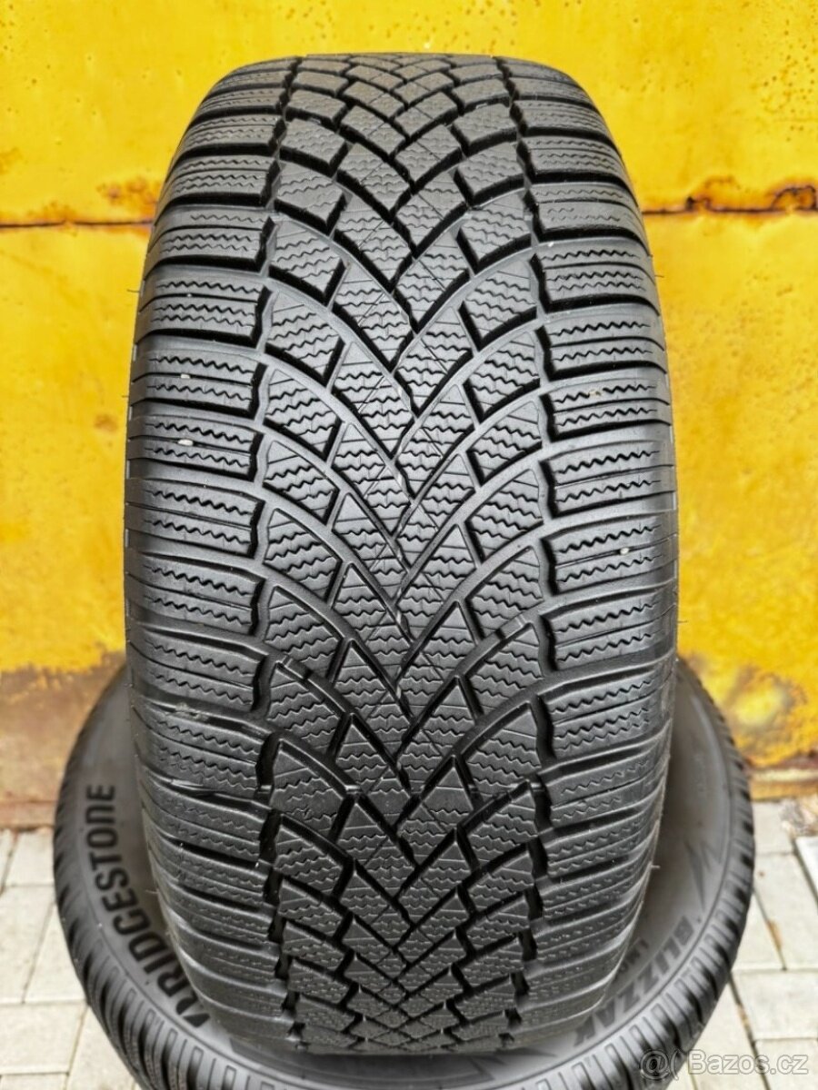 Zimní pneumatiky Bridgestone 225/55/17
