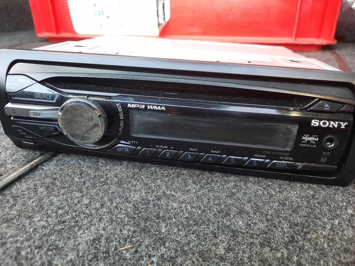 Prodám autoradio Sony