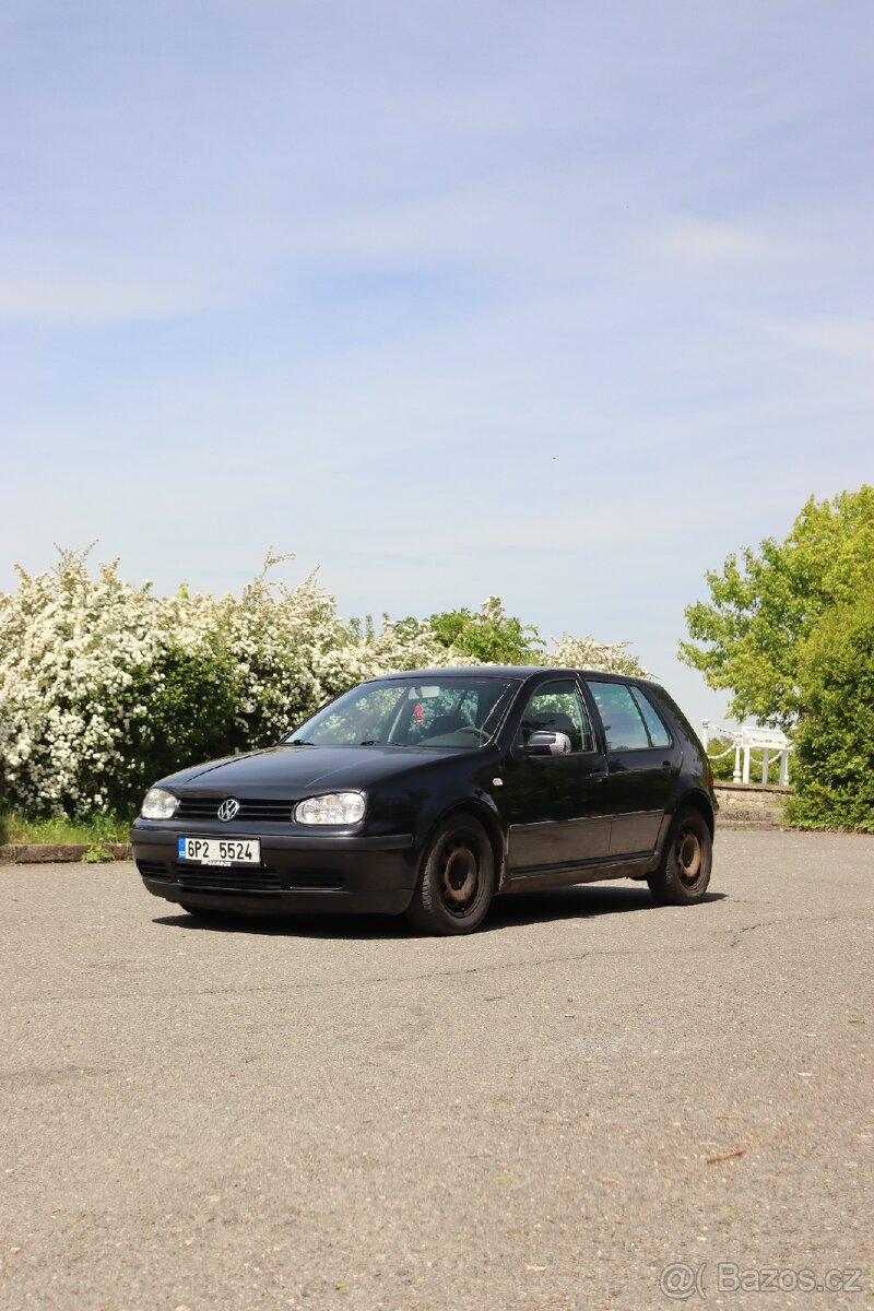 VW Golf 4