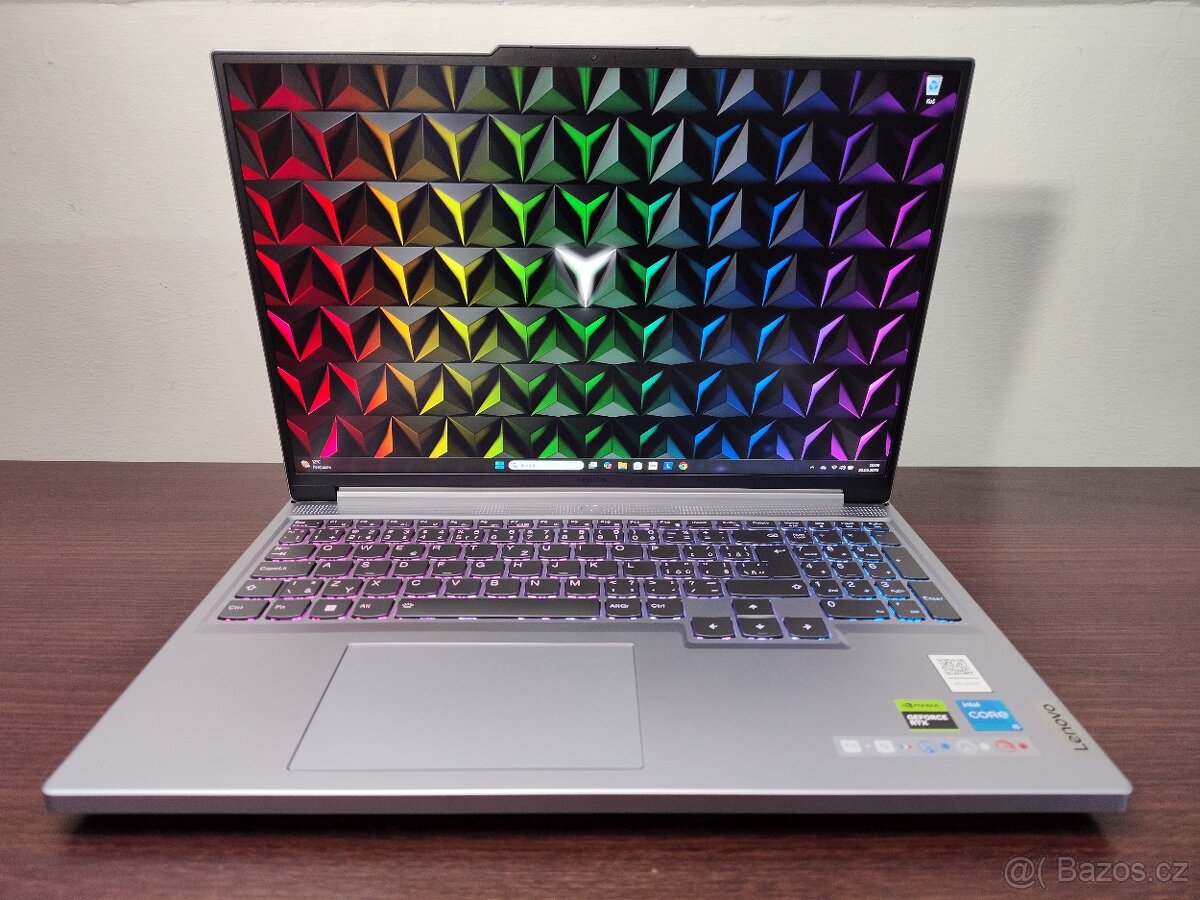 Legion Slim 5,4060-140w,Intel-13gen,240Hz,DDR5,ZÁRUKA-ToP.