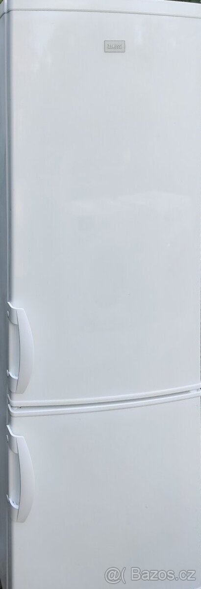 LEDNICE ZANUSSI ZRB 324 W01