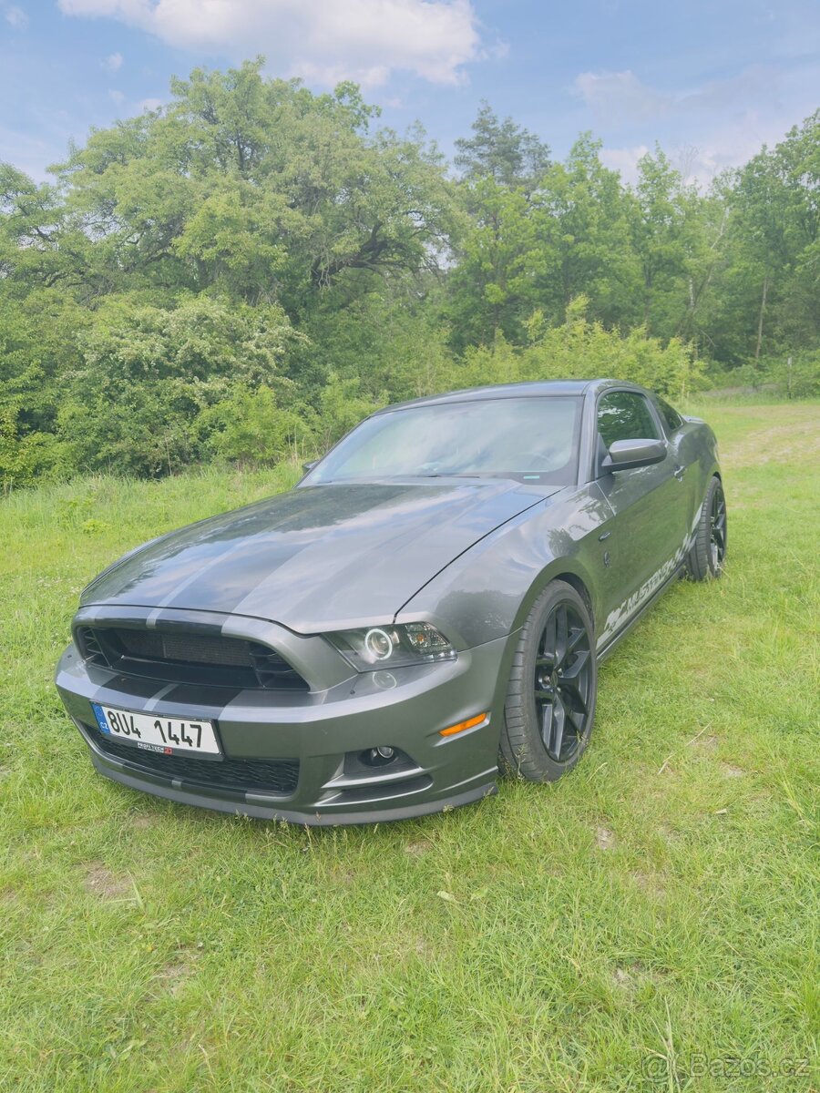 Ford Mustang 3.7 LPG