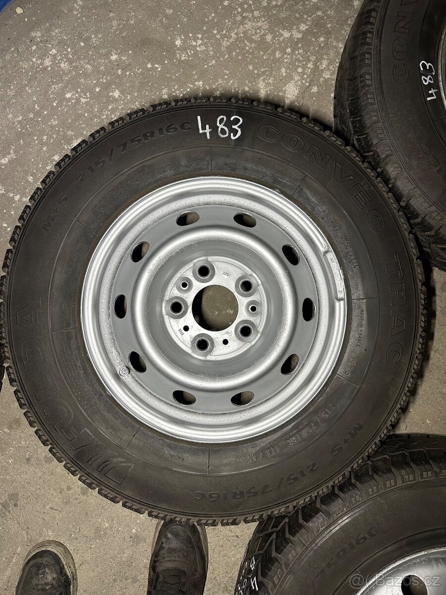 483 sada zimních kol na Peugeot Boxer Camp