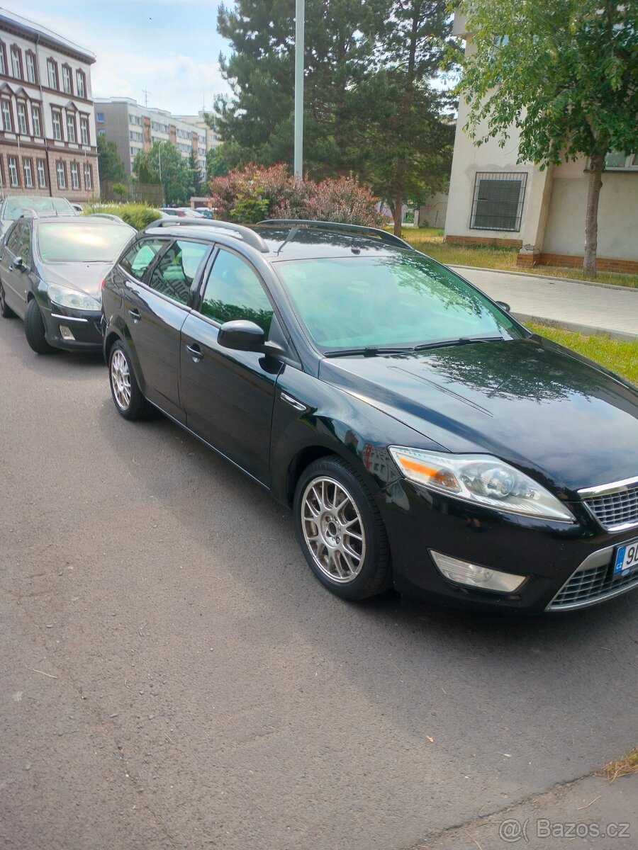 Prodam Ford mondeo 2.0tdci rok 2010
