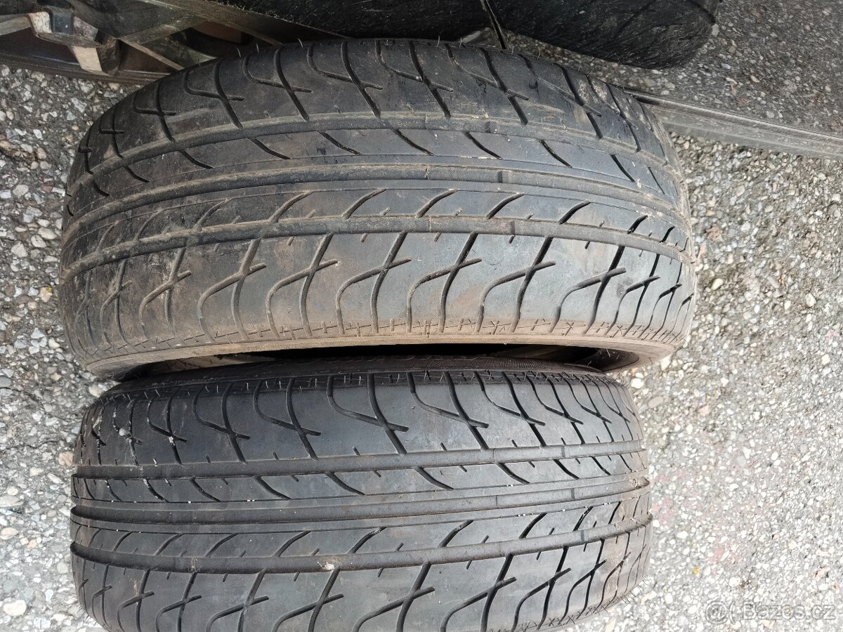 235/55 r17