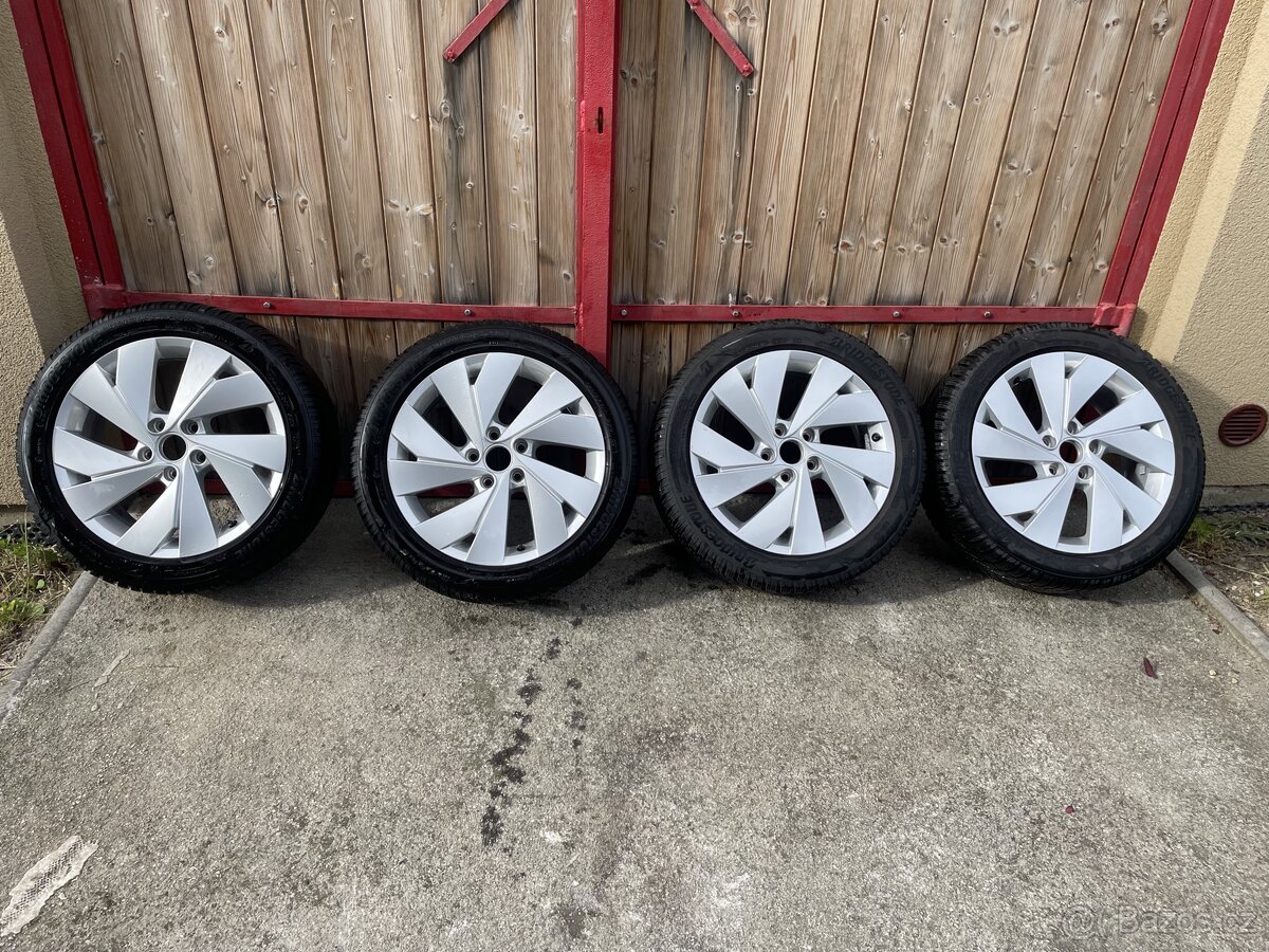 Originál ALU kola VW 17” - 205/50/R17 - 5x112