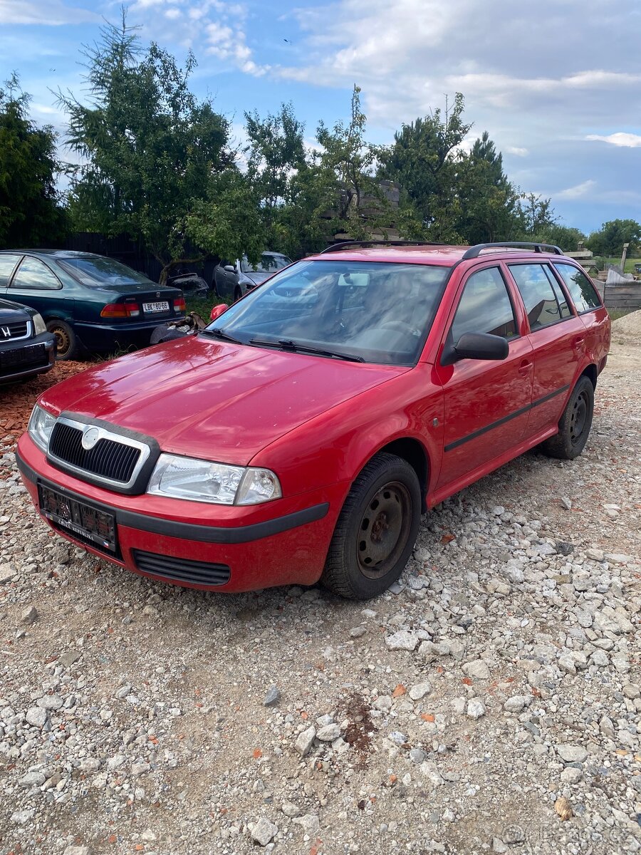 Škoda octavia 1 combi TOUR