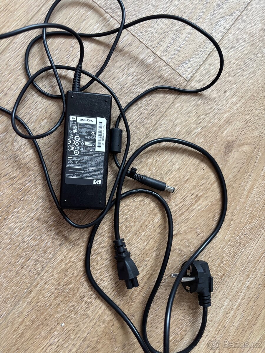 HP adaptér, zdroj 90W