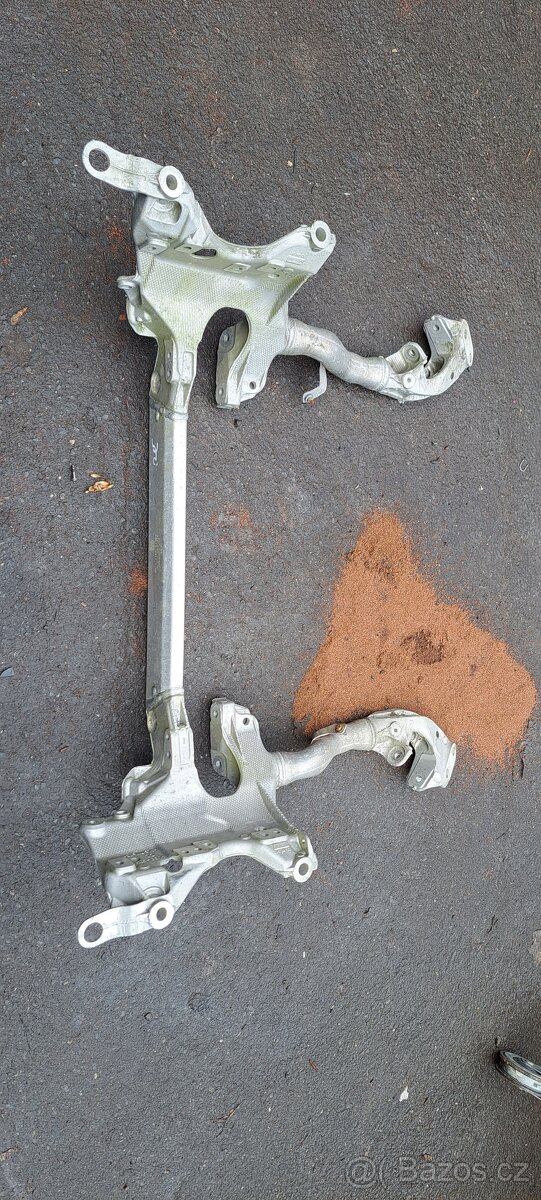 Predni napravnice audi aa5 8t a4 b8 8k